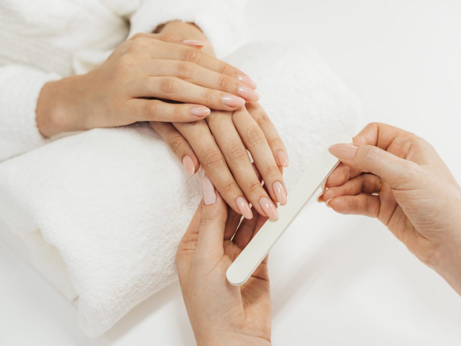 healthy-beautiful-manicure-manicurist-with-file